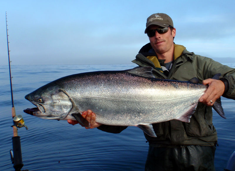 saltwater-king-mark-holding